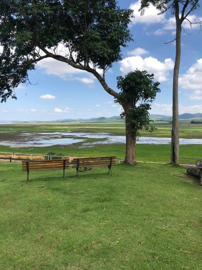 Pousada Pontal Do Lago Carmo do Rio Claro Ngoại thất bức ảnh